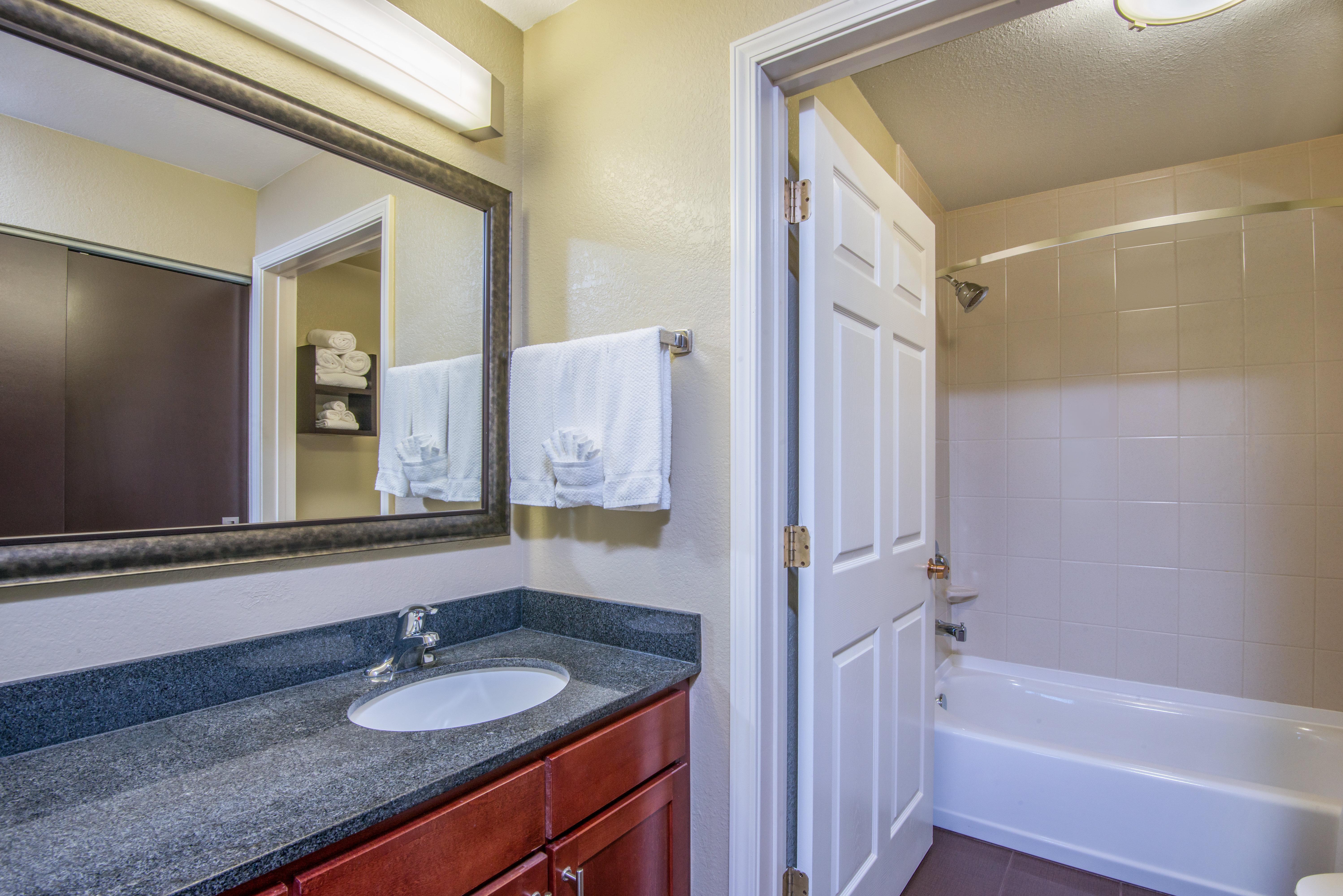 Staybridge Suites Allentown West Fogelsville Εξωτερικό φωτογραφία